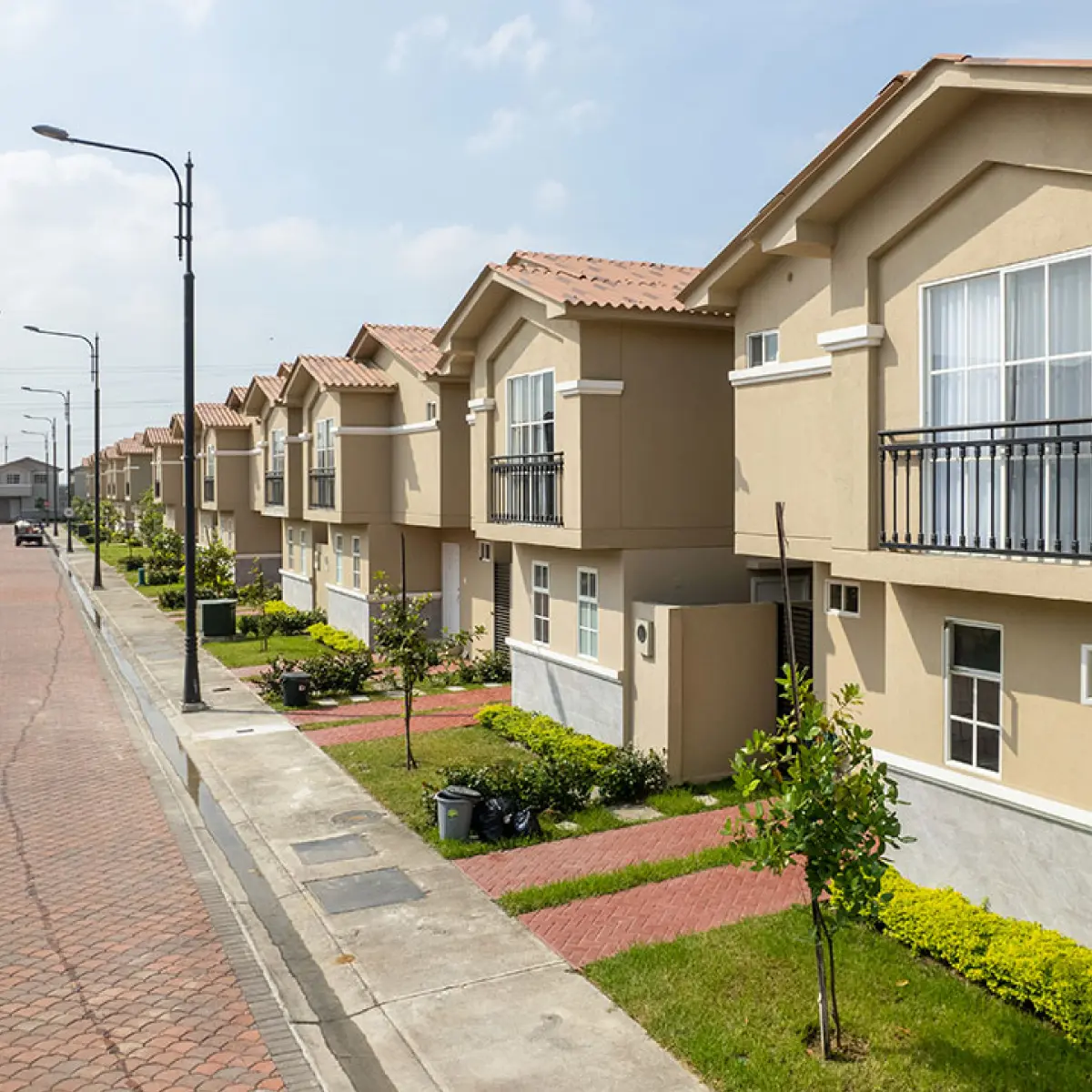URBANIZACIÓN CASA LAGUNA